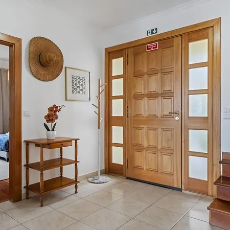 Hébergement de vacances Sunny House By Homie