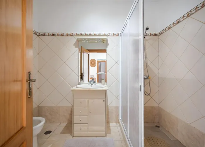 Sunny House By Homie בית נופש *