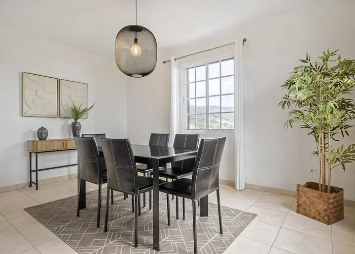 Sunny House By Homie * Canhas