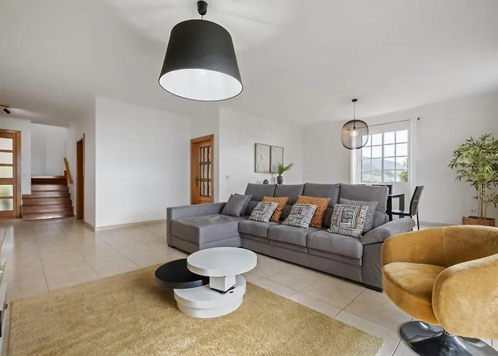 Sunny House By Homie * Canhas