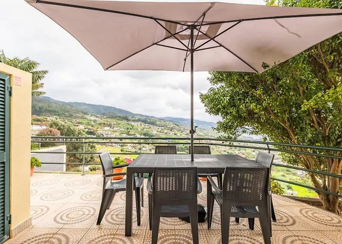 בית נופש Sunny House By Homie